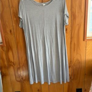 Old Navy Striped Gray and White Tunic Dress